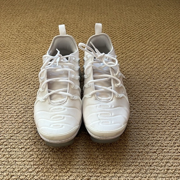 Nike Other - White Nike Air Vapormax Plus